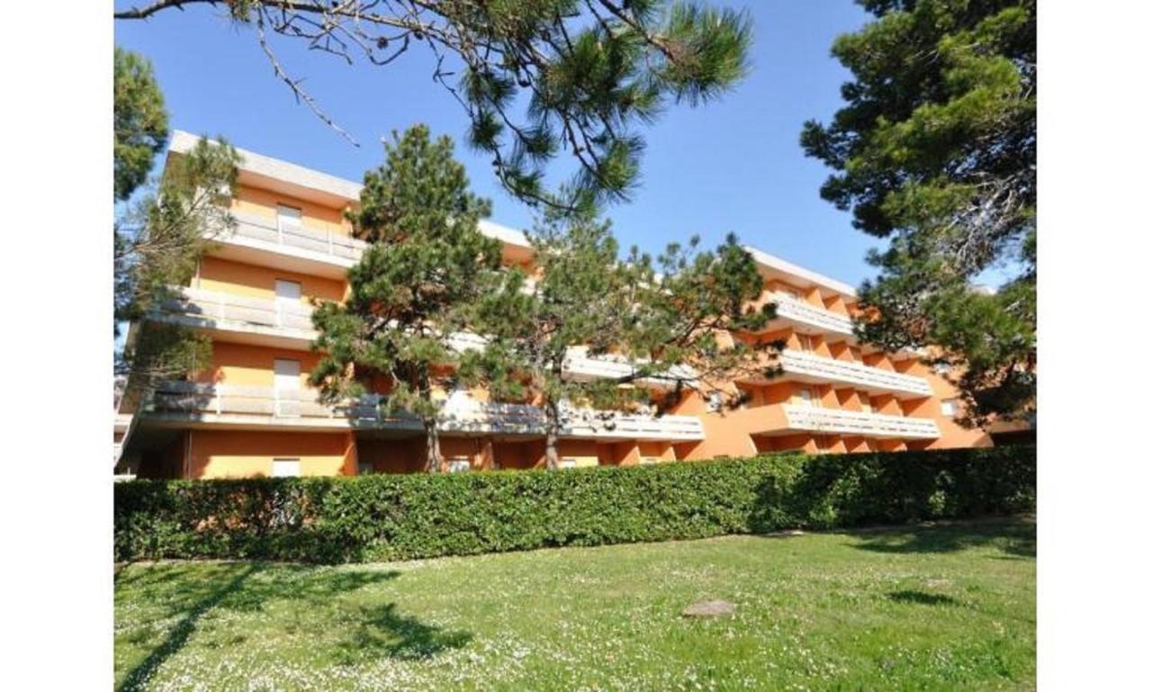 Condominio Atollo Bibione Bagian luar foto